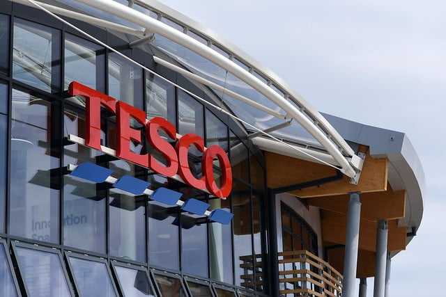 Tesco removes two billion pieces of plastic from UK business