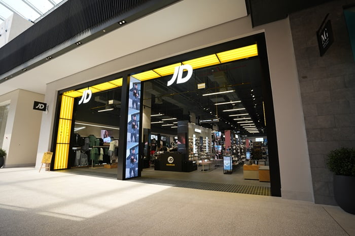 JD Sports completes acquisition of Courir