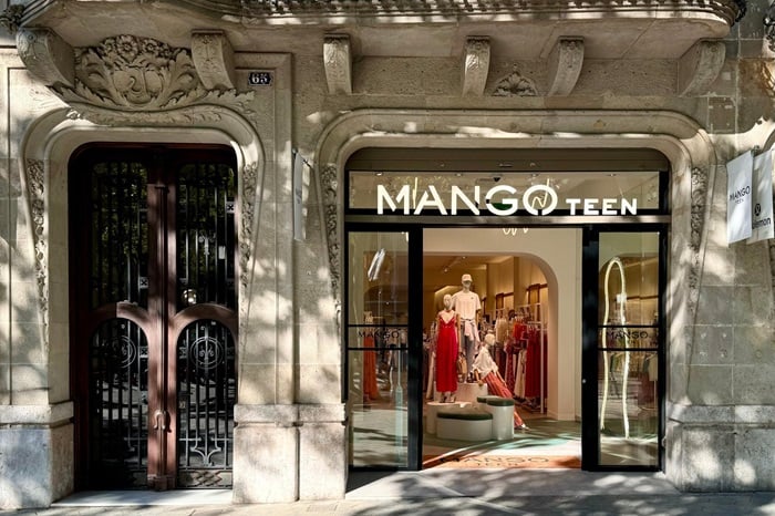 Mango promotes teen line through new store in Barcelona
