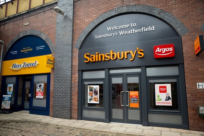 Coronation Street unveils new Sainsbury’s store facade