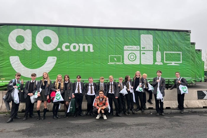 AO hosts school trip for behind-the-scenes tour of fridge recycling plant, led by kids’ TV presenter