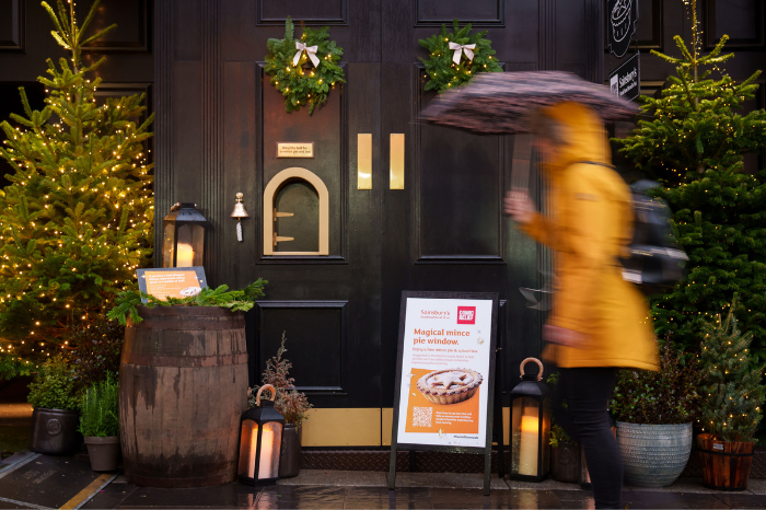 Sainsbury’s unveils magical mince pie windows to spread festive cheer and fight food poverty